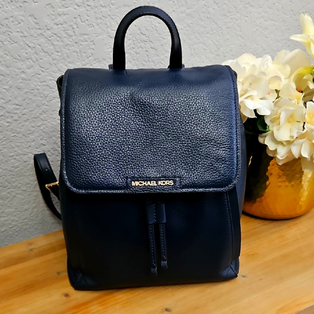 Michael Kors Ginger Medium Backpack